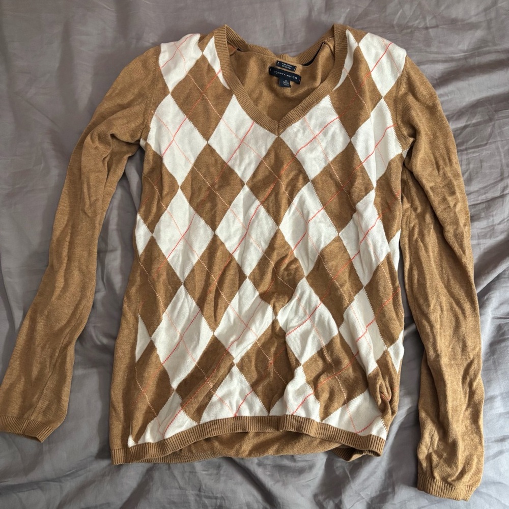 Tommy Hilfiger Tan and White Argyle Sweater